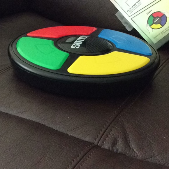 SIMON - Picture 4 of 4